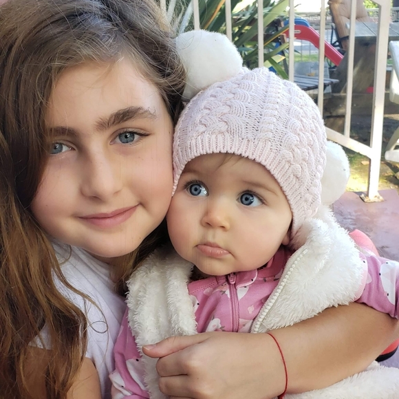 Meet your Posher, Miriam - Picture 1 of 15